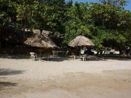 Imaginea 2 Bedroom Condo Near Beach апартаменты